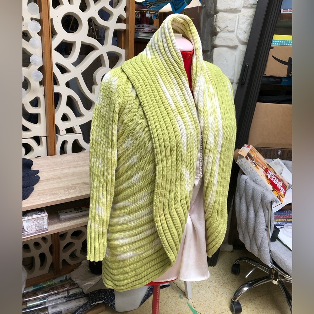 Size M/L cocoon cardigan